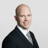 Christopher E. Hirst